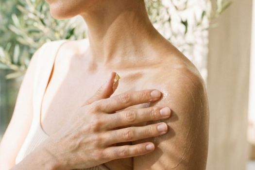poletna rastlinska olja in masla ter SPF